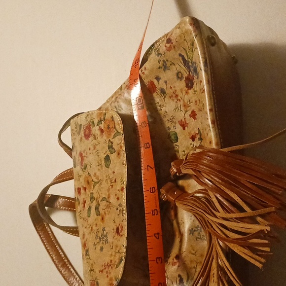 Backpack - Picture 7 of 10